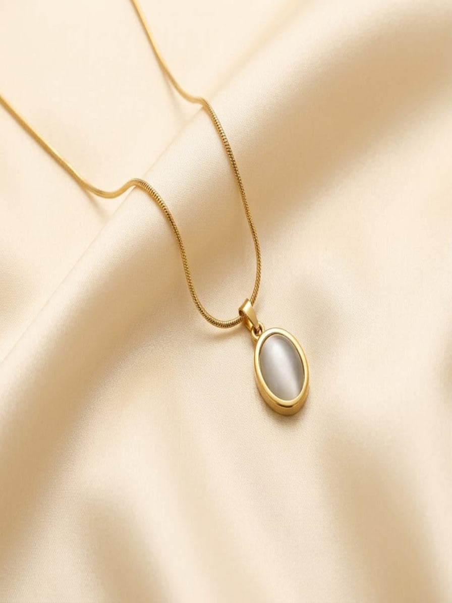 Oval Stone Pendant
